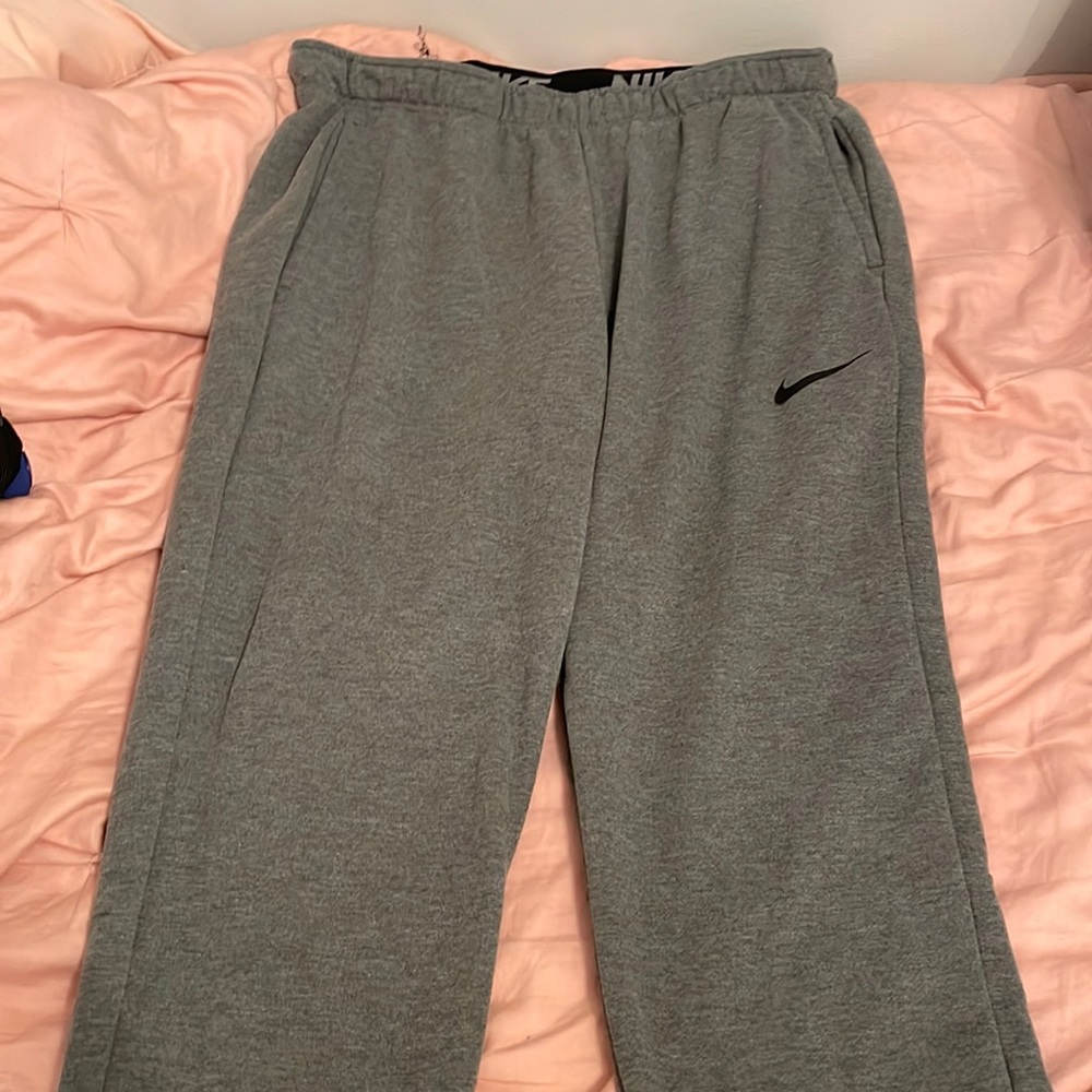 Nike Gray comfy joggers